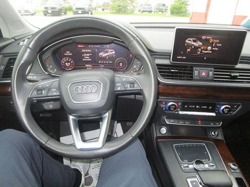 Used 2018 Audi Q5 Prestige image 28