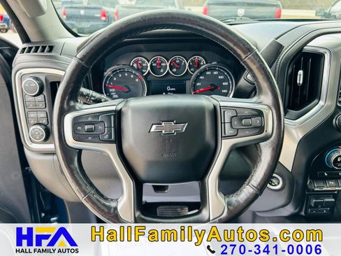 Used 2020 Chevrolet Silverado 1500 LT Trail Boss AWD/4WD image 23