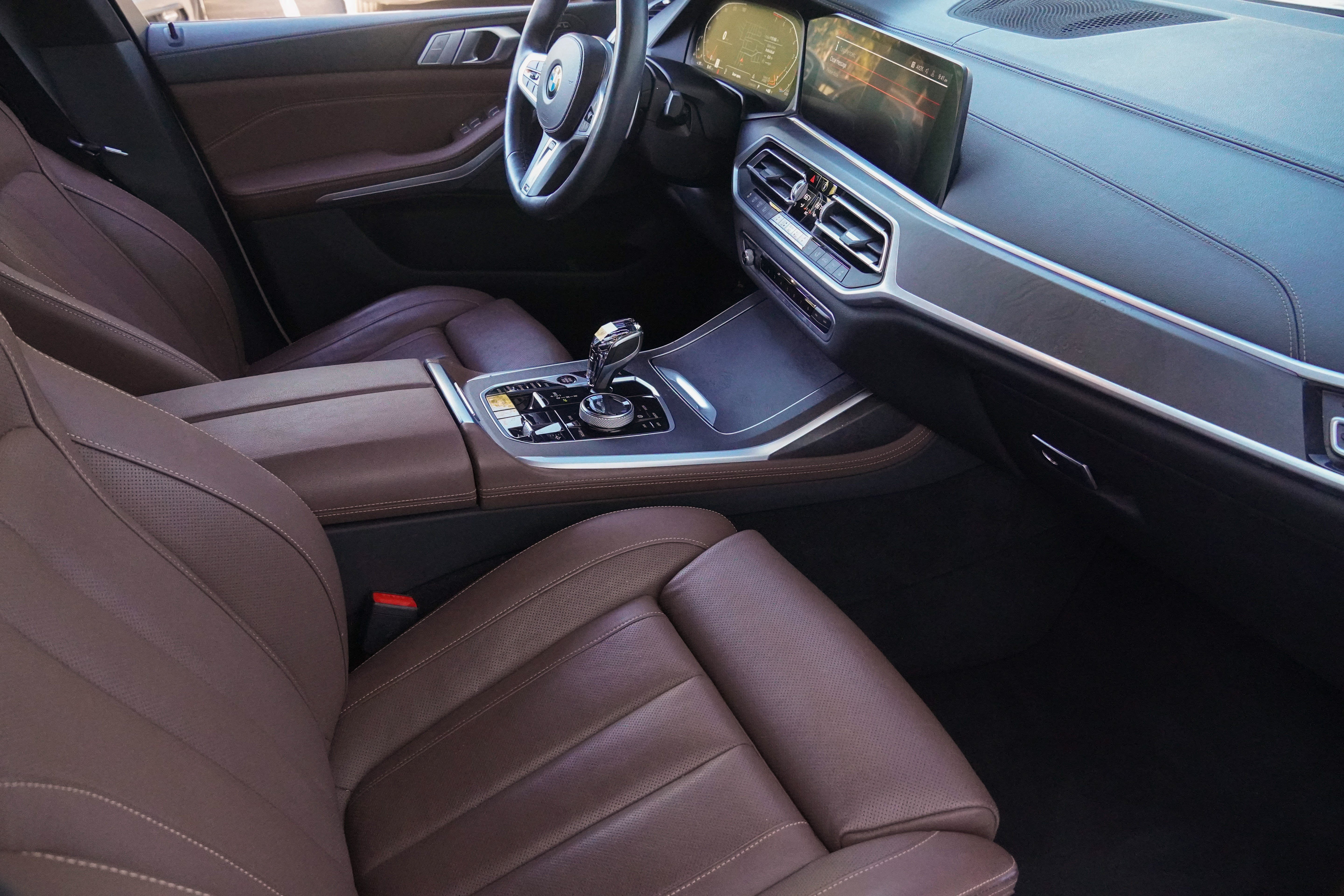 Used 2020 BMW X7 xDrive40i w/ M Sport Package AWD/4WD image 8