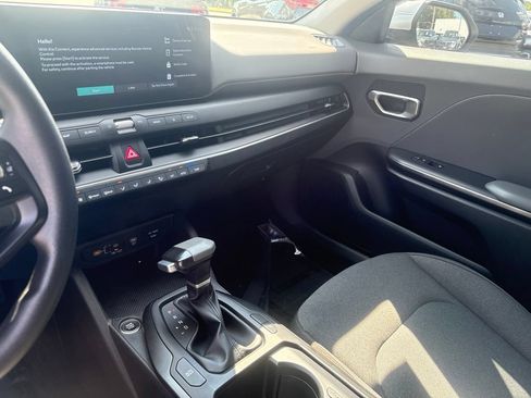 Used 2025 Kia K4 FWD image 29