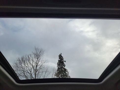 Used 2023 Subaru Forester Premium image 34