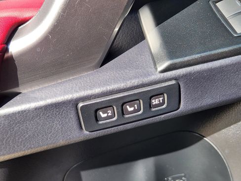 Used 2022 Lexus GX 460 Luxury w/ Off Road Package image 9