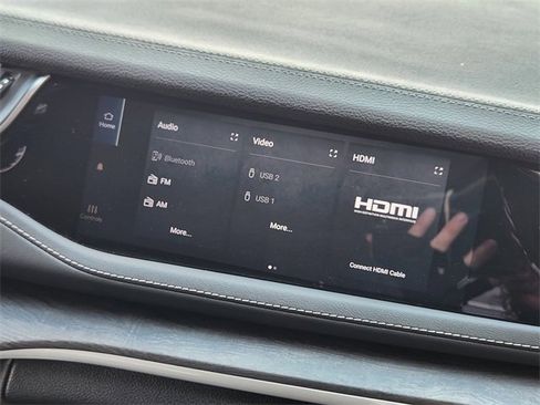 Used 2023 Jeep Grand Cherokee 4WD 4xe image 17