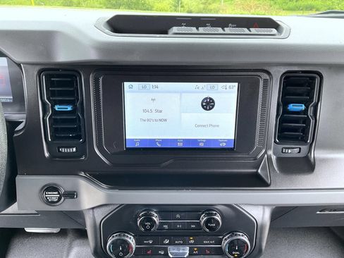 Used 2022 Ford Bronco Black Diamond AWD/4WD image 13