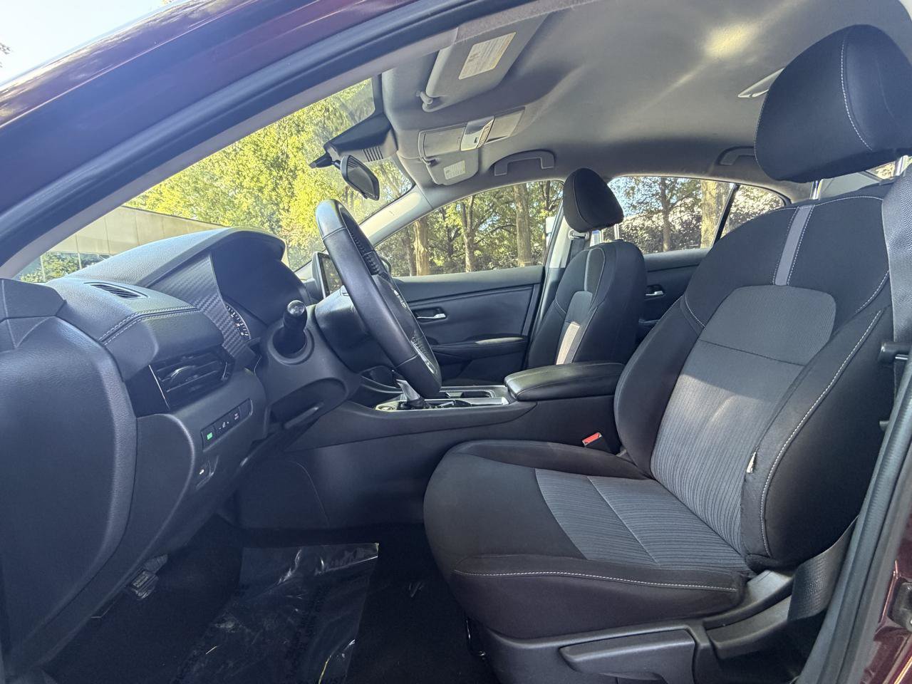 Used 2021 Nissan Sentra SV FWD image 11