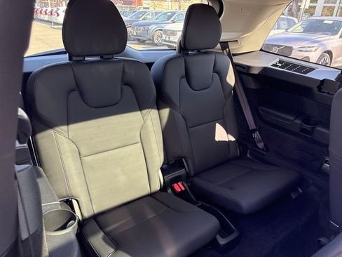 Used 2025 Volvo XC90 B6 Plus AWD/4WD image 14