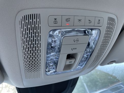 New 2026 Mercedes-Benz GLE 450 4MATIC image 33