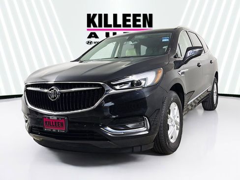 Used 2020 Buick Enclave Essence w/ Sound and Sites Package image 3