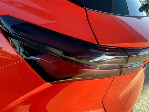 New 2026 Chevrolet Equinox EV RS FWD image 14