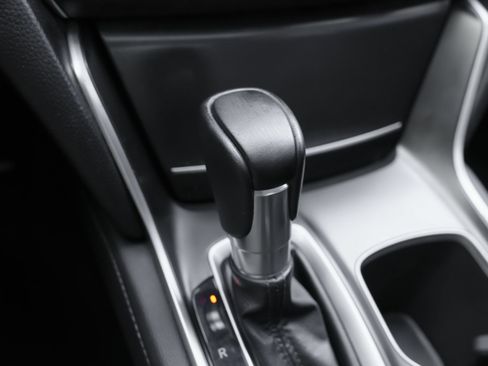 Used 2019 Honda Accord EX-L image 17