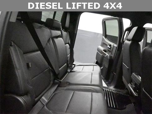 Used 2020 Chevrolet Silverado 1500 RST image 18