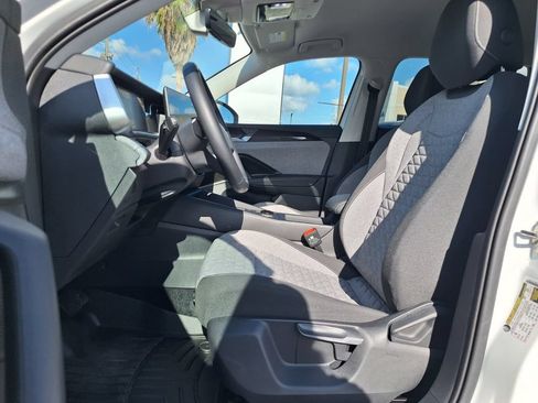 Used 2026 Volkswagen Tiguan S FWD image 10