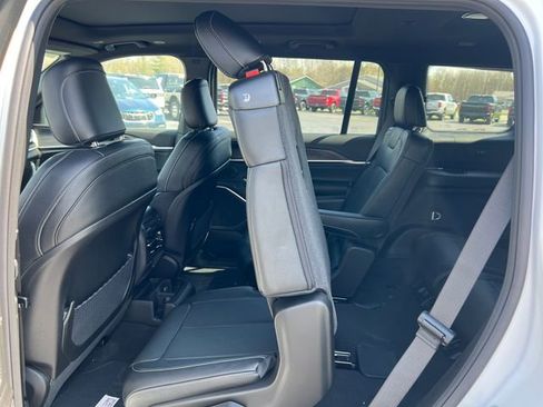 New 2026 Jeep Grand Cherokee L Limited AWD/4WD image 6