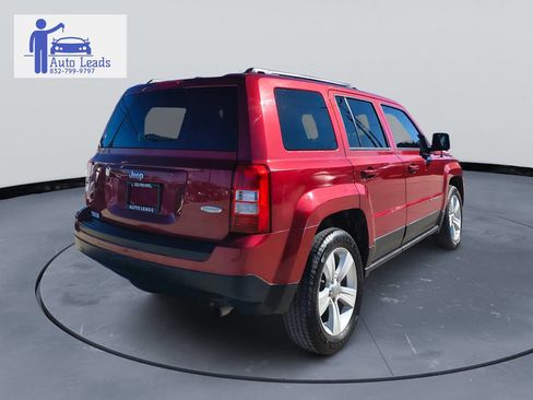 Used 2017 Jeep Patriot Latitude image 5