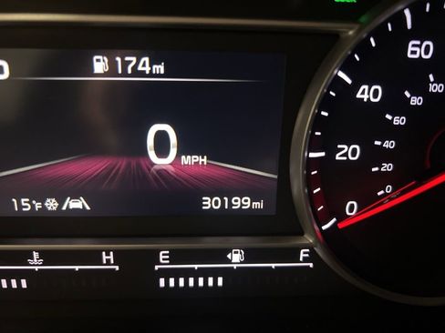 Certified 2023 Kia Sorento S image 64