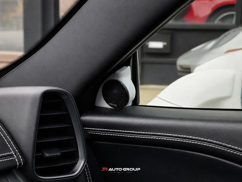 Used 2015 Ferrari 458 Italia Coupe RWD image 40