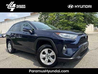 Used 2019 Toyota RAV4 XLE w/ Carpet Mat Package
