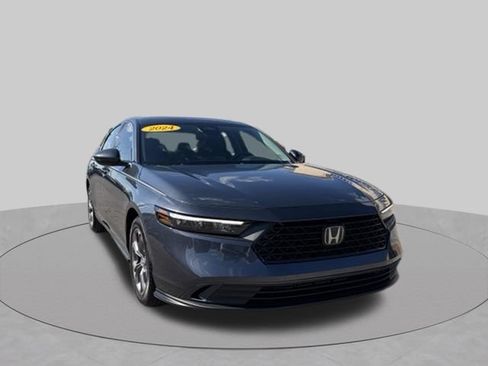 Used 2024 Honda Accord EX image 8