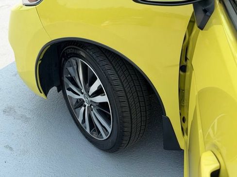 Used 2015 Honda Fit EX image 27