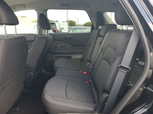 New 2026 Nissan Pathfinder SV image 11