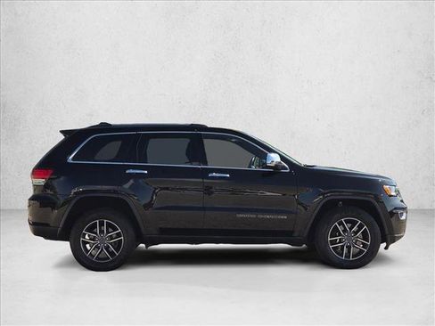 Used 2021 Jeep Grand Cherokee Limited image 4