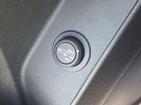 Certified 2023 Chevrolet Equinox RS image 27