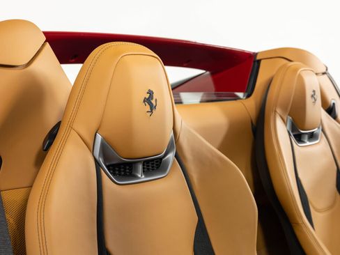 Used 2026 Ferrari 296 GTS RWD image 40