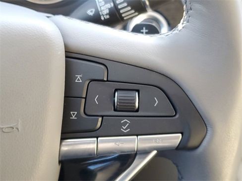 Certified 2024 Cadillac XT6 Premium Luxury w/ LPO, Floor Liner Package image 18