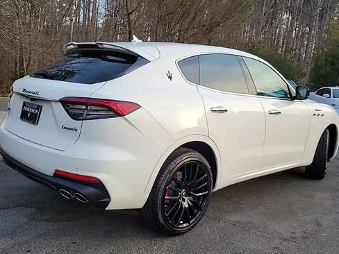 New 2024 Maserati Levante Modena Ultima image 8