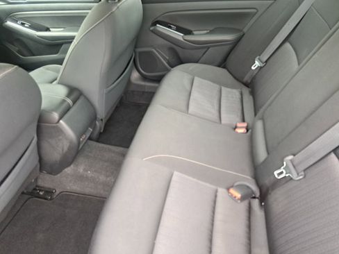 Used 2021 Nissan Altima 2.5 SV w/ SV Premium Package image 22