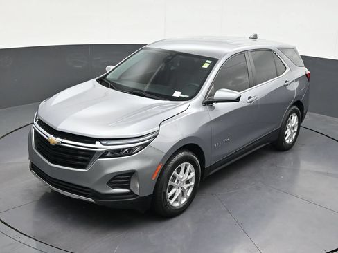 Used 2024 Chevrolet Equinox LT FWD image 15