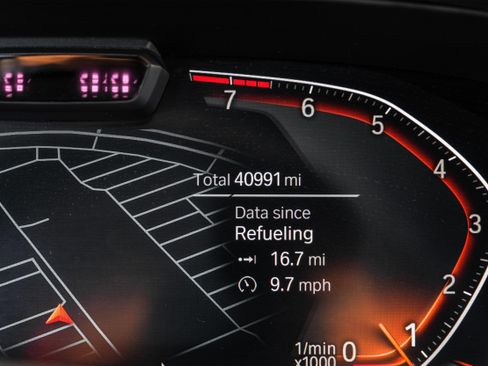 Used 2021 BMW X5 xDrive40i w/ Premium Package image 16