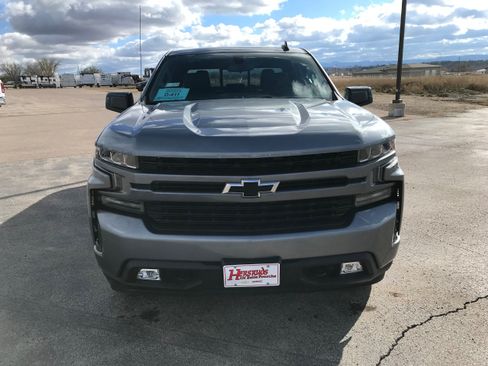 Used 2020 Chevrolet Silverado 1500 RST AWD/4WD image 3
