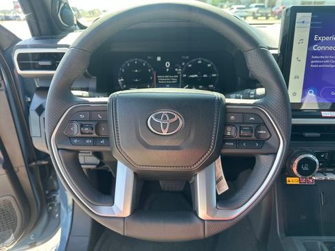 New 2026 Toyota 4Runner Limited AWD/4WD image 13