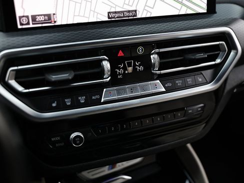 Used 2022 BMW X4 M40i w/ Premium Package image 37