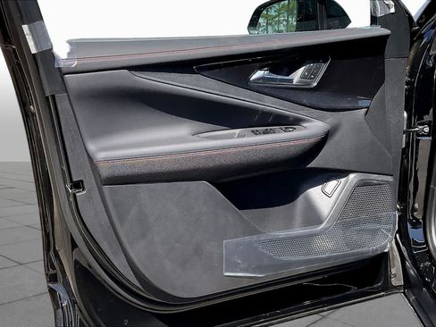 New 2025 Chevrolet Blazer EV RS AWD/4WD image 11
