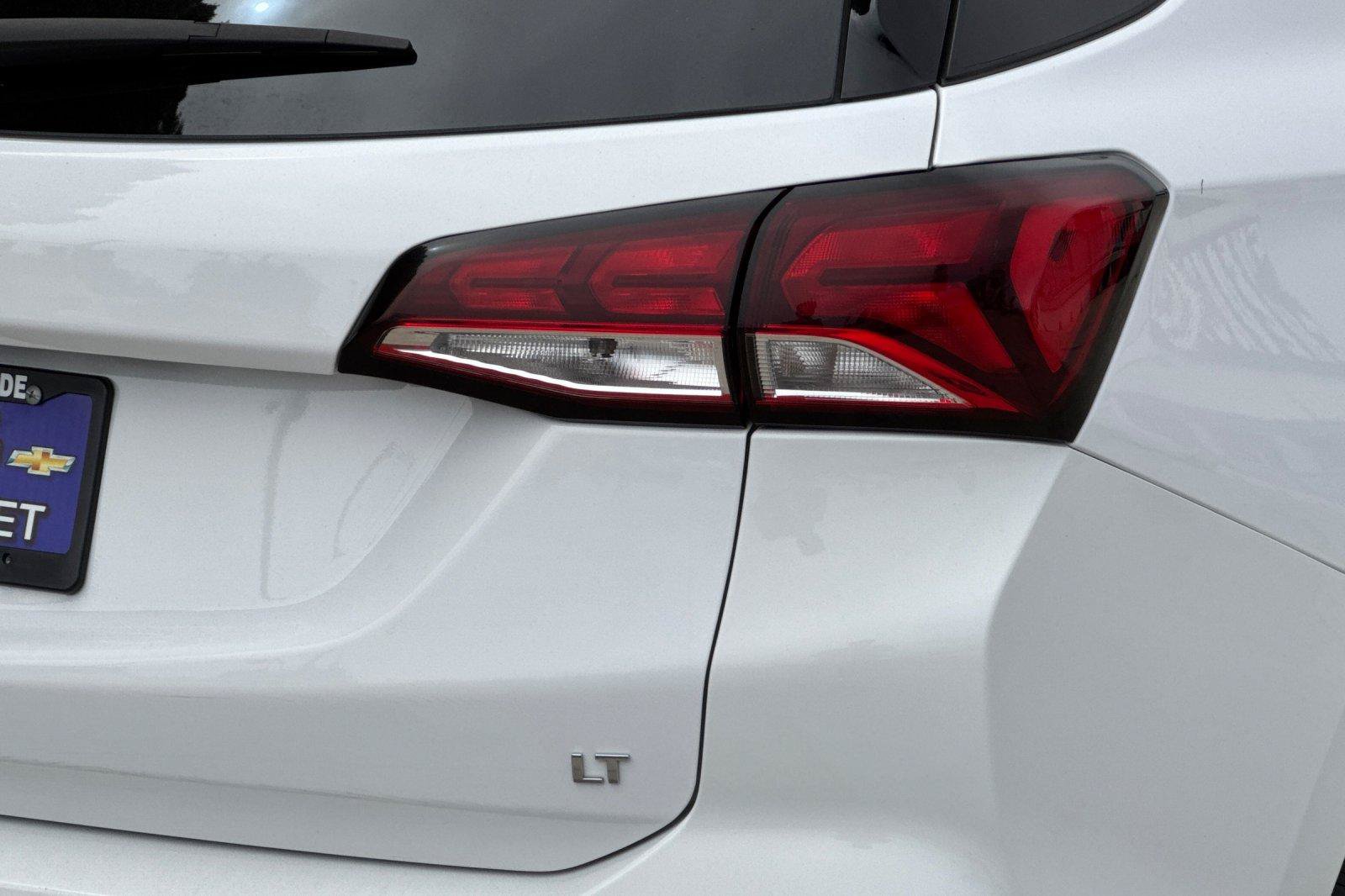 Used 2024 Chevrolet Equinox LT FWD image 29