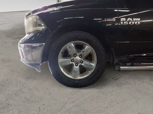 Used 2017 RAM 1500 Big Horn RWD image 14