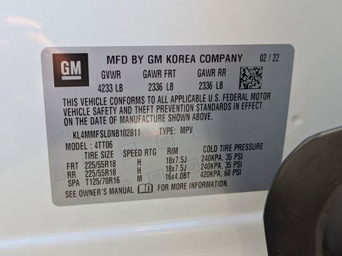 Used 2022 Buick Encore GX Essence w/ Advanced Technology Package image 34