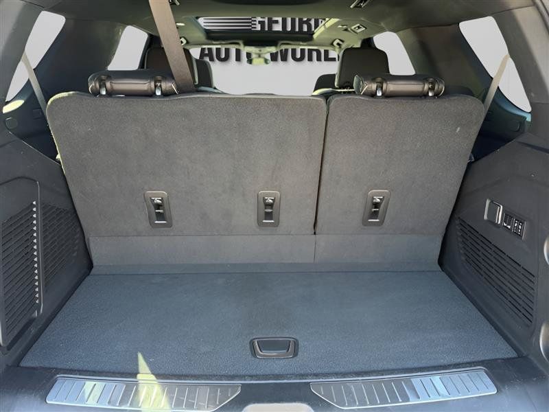 Used 2022 Chevrolet Tahoe Premier RWD image 60