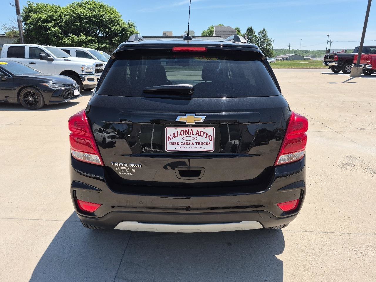 Used 2022 Chevrolet Trax LT w/ Driver Confidence Package AWD/4WD image 6