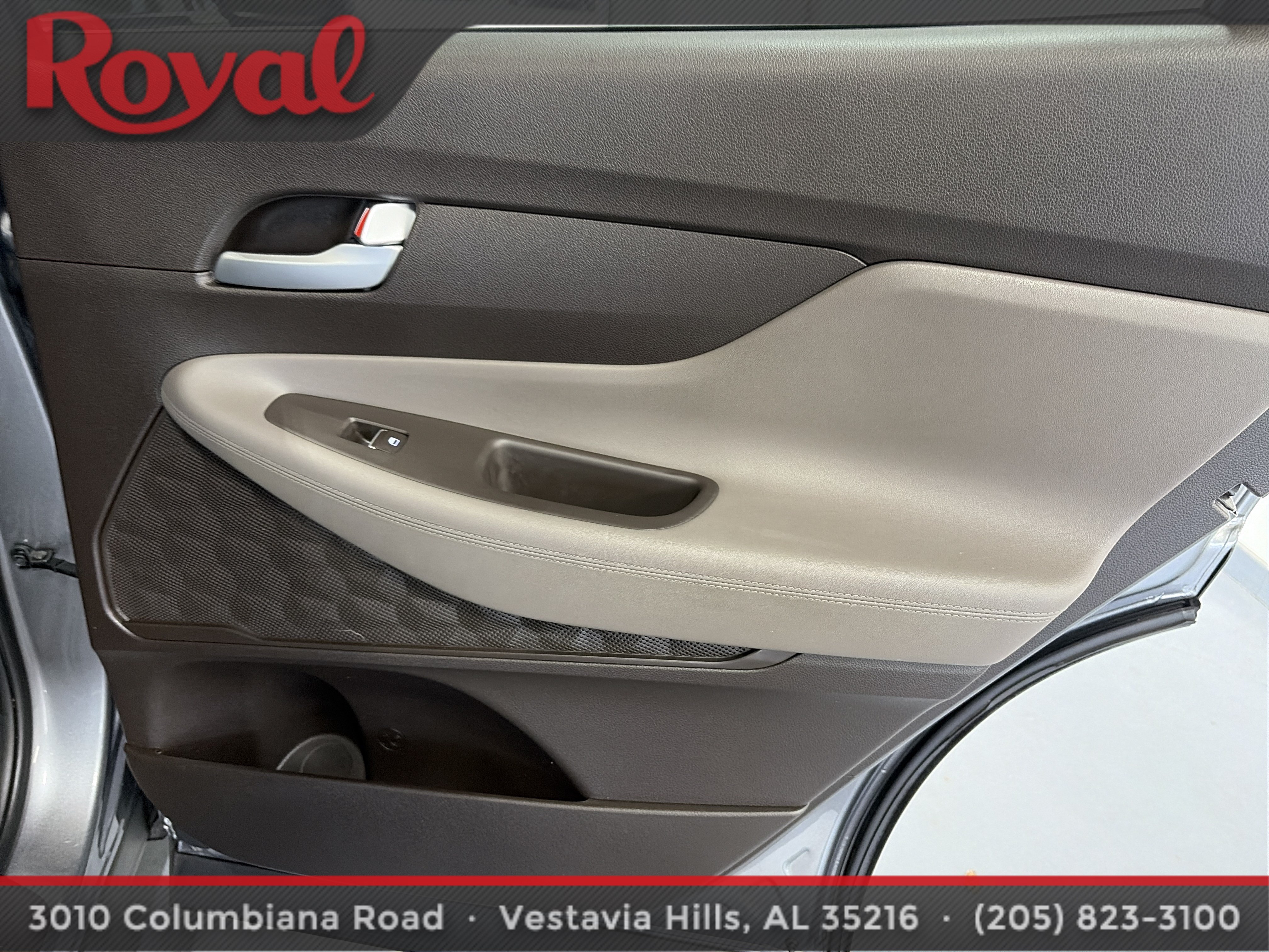 Used 2019 Hyundai Santa Fe SEL FWD image 14