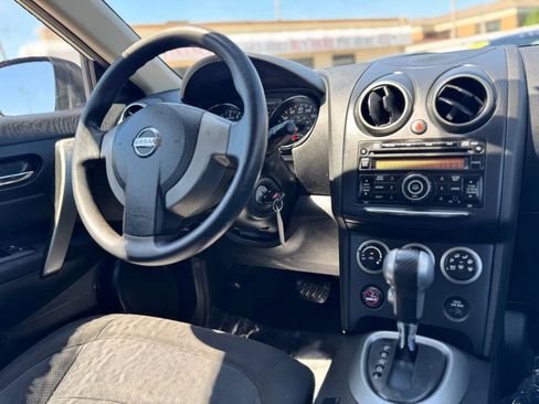 Used 2015 Nissan Rogue S image 19