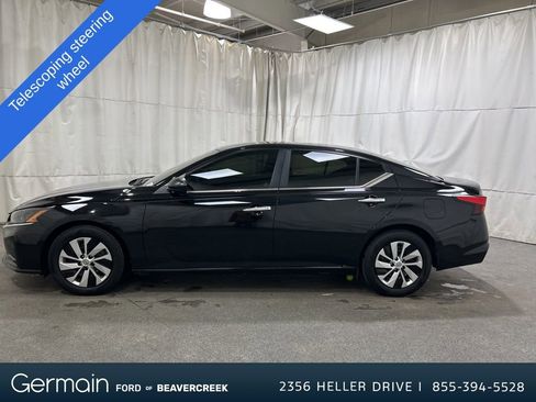 Used 2024 Nissan Altima 2.5 S image 6