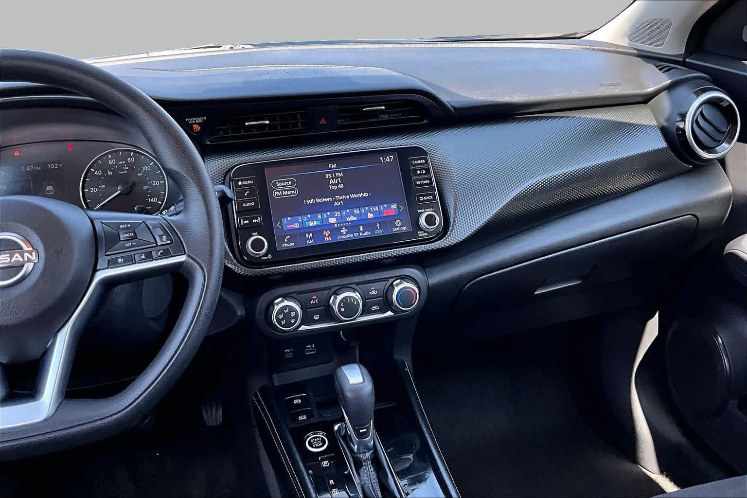Used 2023 Nissan Kicks SV FWD image 7