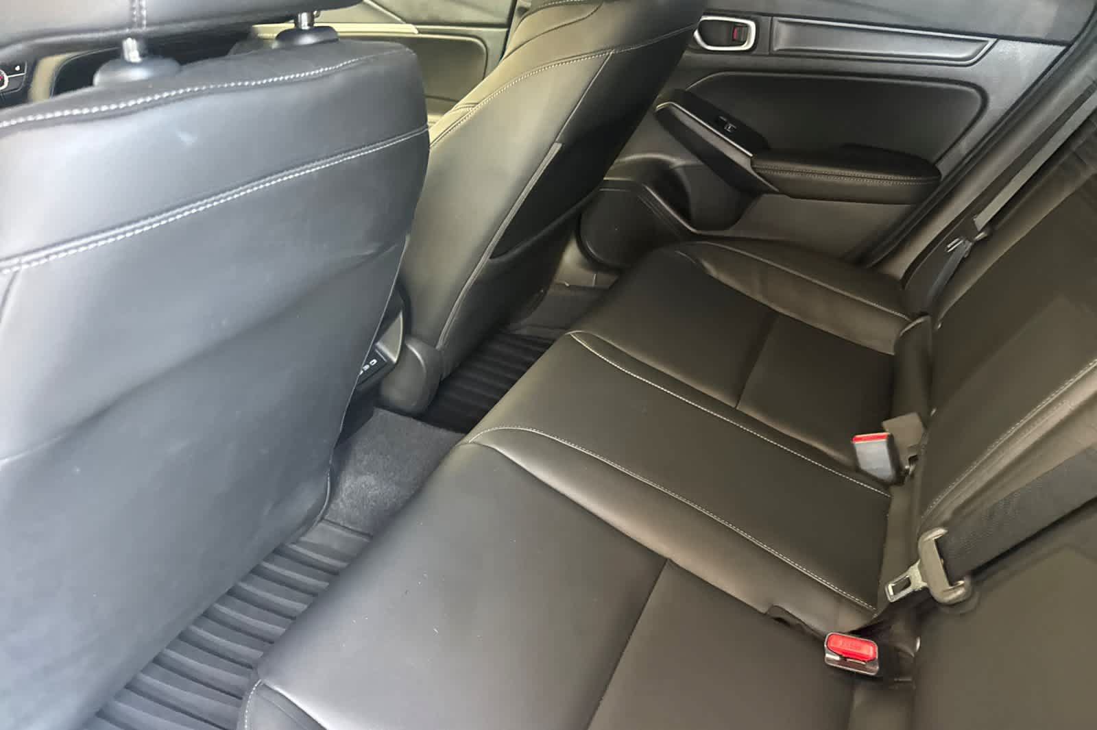 Used 2024 Acura Integra A-Spec w/ Technology Package FWD image 4