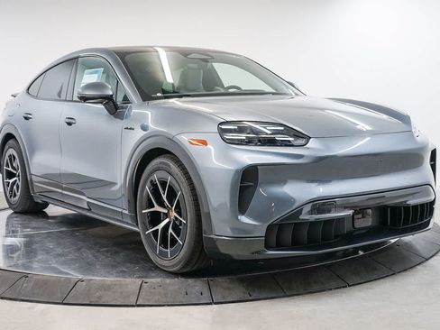 New 2026 Porsche Cayenne Electric Coupe AWD/4WD image 7
