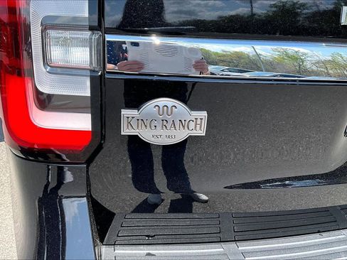 Used 2023 Ford Expedition King Ranch AWD/4WD image 33