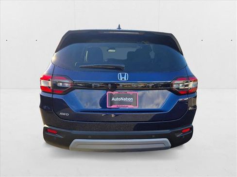 New 2025 Honda Pilot EX-L image 6