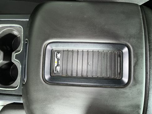 Used 2019 Chevrolet Silverado 2500 LT w/ All Star Edition AWD/4WD image 23
